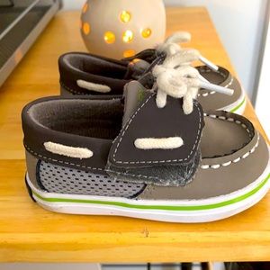 Size 2 infant sperrys , never worn